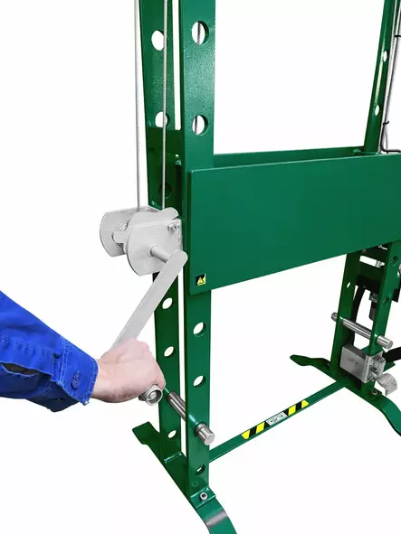 COMPAC FP 30 HYDRAULIPRÄSSI 30TVINSSILLÄ - Puristimet ja prässit - COMFP30 - 2