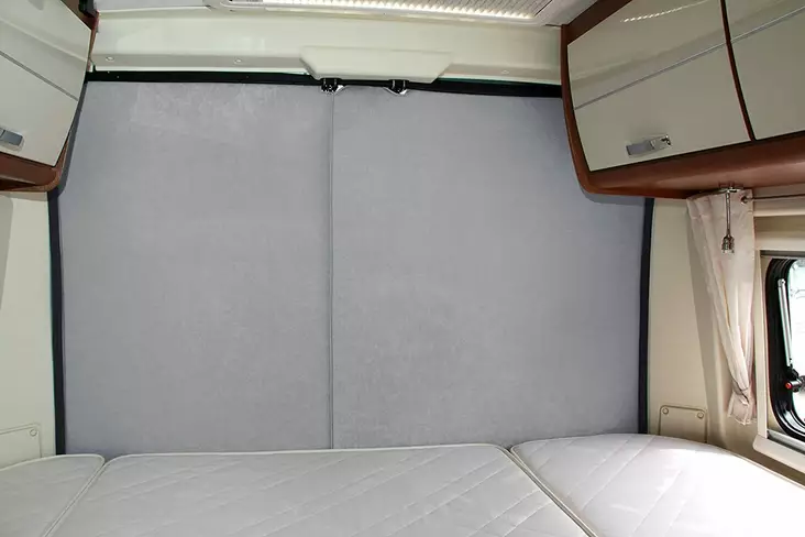 Termopeite Ducato 2007- taakse magneettikiinnitys Hindermann - Thermopeitot ja lämpöpeitteet - 8428-7430 - 1