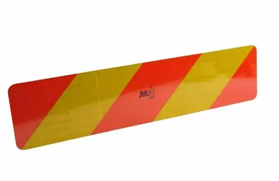 Heijastinkylttisarja (2 kylttiä) 566x132x1,0mm - Muut auton ulkoiset tarvikkeet - 8RA037104001 - 1