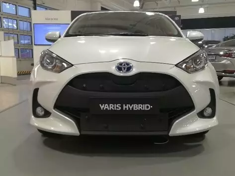 Maskisuoja Toyota Yaris 2020- - Toyota maskisuojat - TS841 - 1