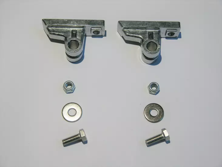 Thule joustovarren etukiinnikepari 5200 - Thule Omnistor markiisien varaosat - 1500603091 - 1