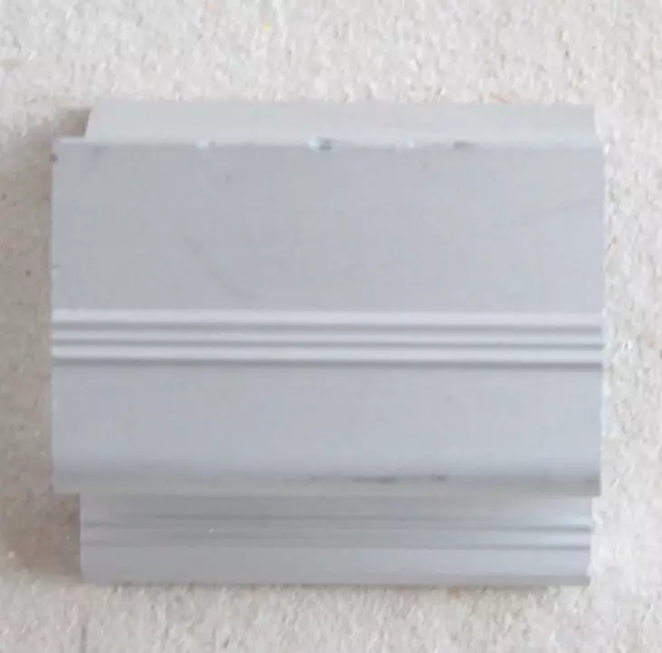 Thule tukijalan yläkiinnike 6002/6900 - Thule Omnistor markiisien varaosat - 1500600741 - 1