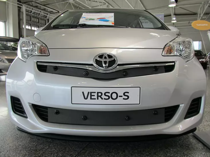 Maskisuoja Toyota Verso S 2011-2013 - Toyota maskisuojat - TS82 - 1