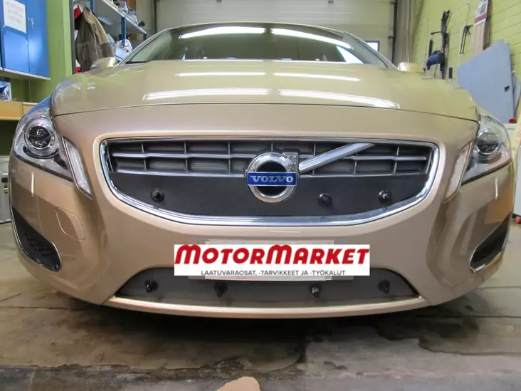 Maskisuoja Volvo S60/V60, osittain umpinainen säleikkö - Volvo maskisuojat - TS162 - 1