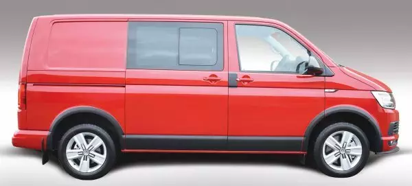 RGM sivusuojat T5/T6 lyhyt alusta (liukuovi vasemmalla) - Volkswagen takapuskurin suojat - BMC302 - 1