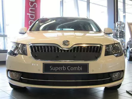 Maskisuoja Skoda Superb Greenline 2013-2015 - Skoda maskisuojat - TS423 - 1