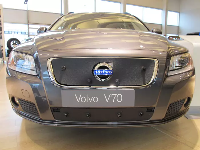 Maskisuoja Volvo V70 2010-2013, täysin avoin jäähdyttimen säleikkö - Volvo maskisuojat - TS294 - 1