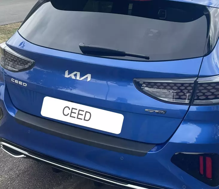 Takapuskurin kolhusuoja Kia Ceed 10/2021-, 5-ovinen - Kia takapuskurin suojat - RBP1384 - 1