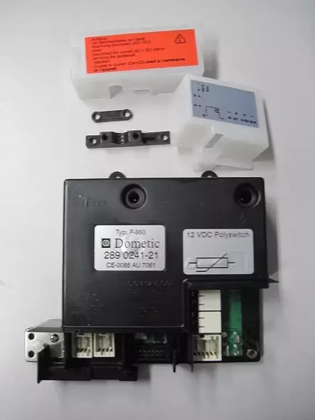 Piirilevy P860, MES4, AES4, 200-240V - Jääkaappien varaosat Dometic - 207999415 - 1