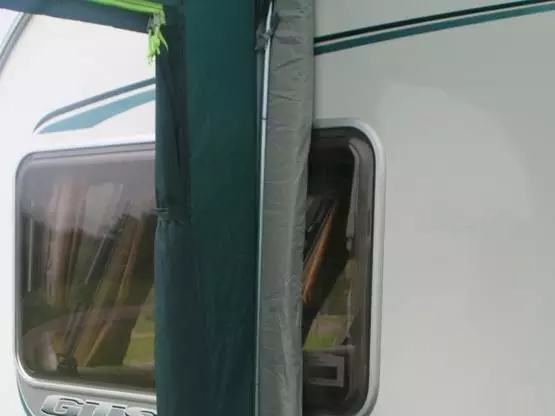 Dometic pystyputkisarja 235 - 250 cm, 2 kpl - Telttojen lisävarusteet ja tarvikkeet - 9120000415 - 1