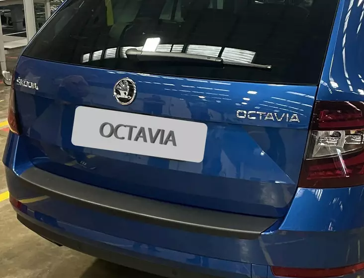 Kolhusuoja Skoda Octavia Farmari 2017- - Skoda takapuskurin suojat - RBP665 - 1