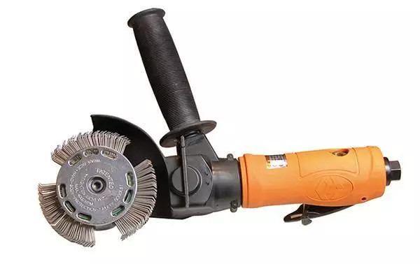 Pinnanpuhdistuskone Pneutrend - Hiomakoneet - 286-82015 - 1