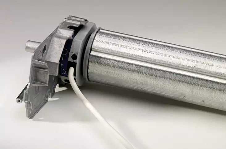 Thule moottori 9200 markiisiin, valkoinen - Markiisien lisävarusteet Thule - 302685 - 1