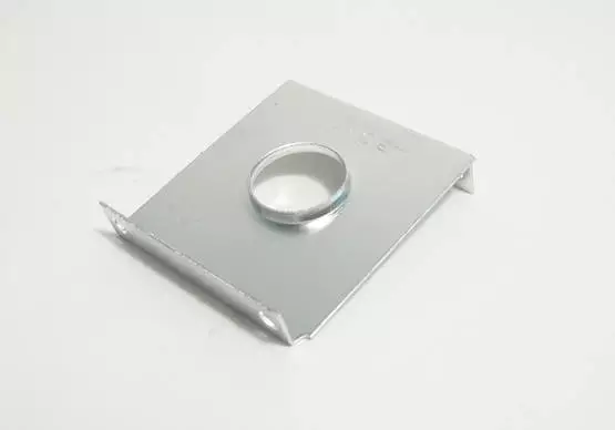 Aluputken ja ripapaterin 22mm pidin 60x60 mm A1900146 - Nestekeskuslämmitysjärjestelmän osat - 1900146 - 1