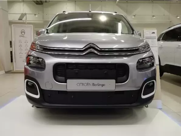 Maskisuoja Citroen Berlingo 2020- - Citroen maskisuojat - TS836 - 1