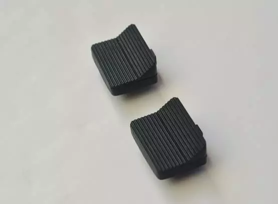 Pehmuste Aero V Pads, 2 kpl, Milenco - Lisäpeilit vetoautoon - 3186 - 1