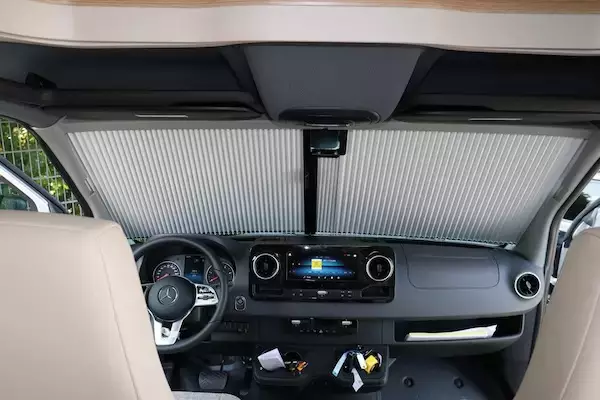 Remis etuikkunan pimennysverho REMIfront 4, MB Sprinter 2024-> - Ikkunat ja osat - 10084576 - 1