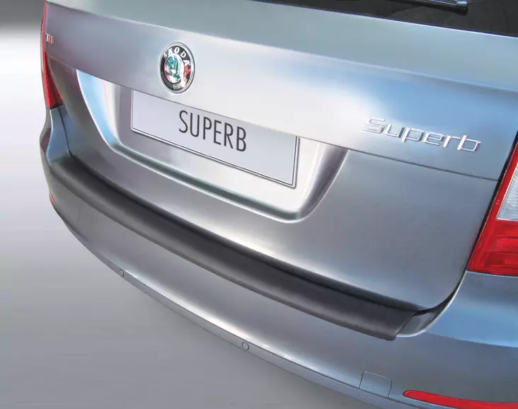 Kolhusuoja Skoda Superb Combi 2010-2013 - Skoda takapuskurin suojat - RBP447 - 1