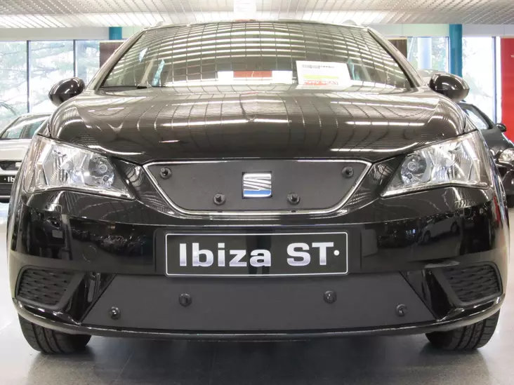 Maskisuoja Seat Ibiza ST 2013-2017 - Seat maskisuojat - TS337 - 1