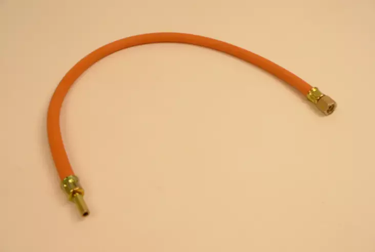 Gok kaasuletku 600 mm, 1/4 vasen kierre/8mm - Säätimet, vaihtajat, letkut, suodattimet - 0443608 - 1