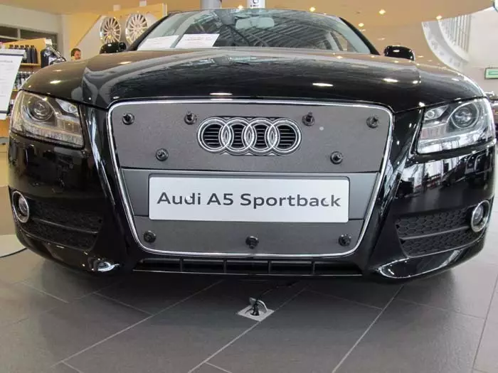 Maskisuoja Audi A5 Sportback 2010-2011 - Audi maskisuojat - TS8 - 1