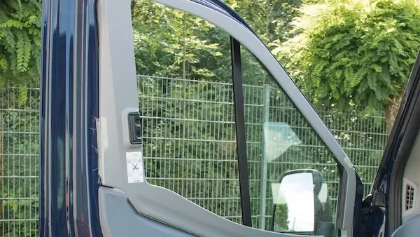 Remis sivuikkunan pimennysverho REMIfront 4, Ford Transit 2019->, vasen - Ikkunat ja osat - 10075658 - 1