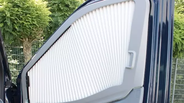 Remis sivuikkunan pimennysverho REMIfront 4, Ford Transit 2019->, oikea - Ikkunat ja osat - 10075659 - 1