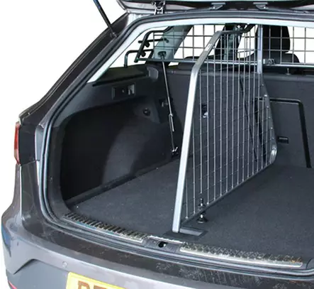 Tilanjakaja Leon ST Ei KL 13- - Seat tilanjakajat - TDG1445D - 1