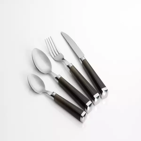 Flamefield aterinsetti musta, 16 osaa - Melamiiniastiastot ja aterimet - CS235-BLK - 1