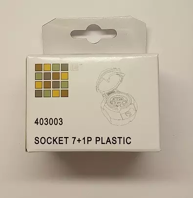 Pistorasia muovi 7-napainen Pistorasia 7-napainen - Sähkörasiat ja pistokkeet - 403003P - 1