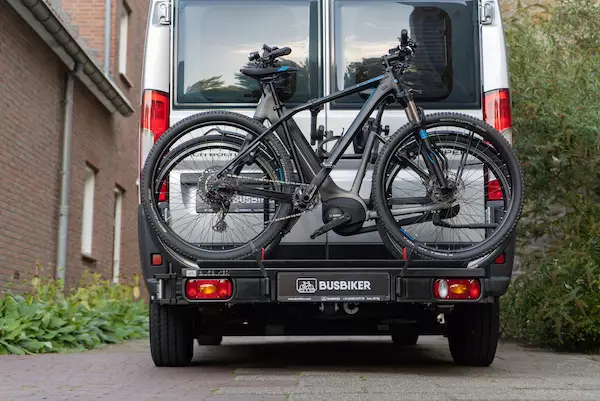 BusBiker polkupyöräteline XM290 + vetokoukku - Polkupyörätelineet asuntoautoon - XM290BUSBIKER - 1